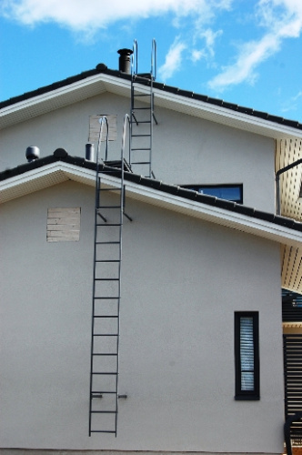 Комплект лестница фасадная BORGE нижняя секция (секция лестницы, 4 или 6 стеновых кронштейнов, комплект крепежа)