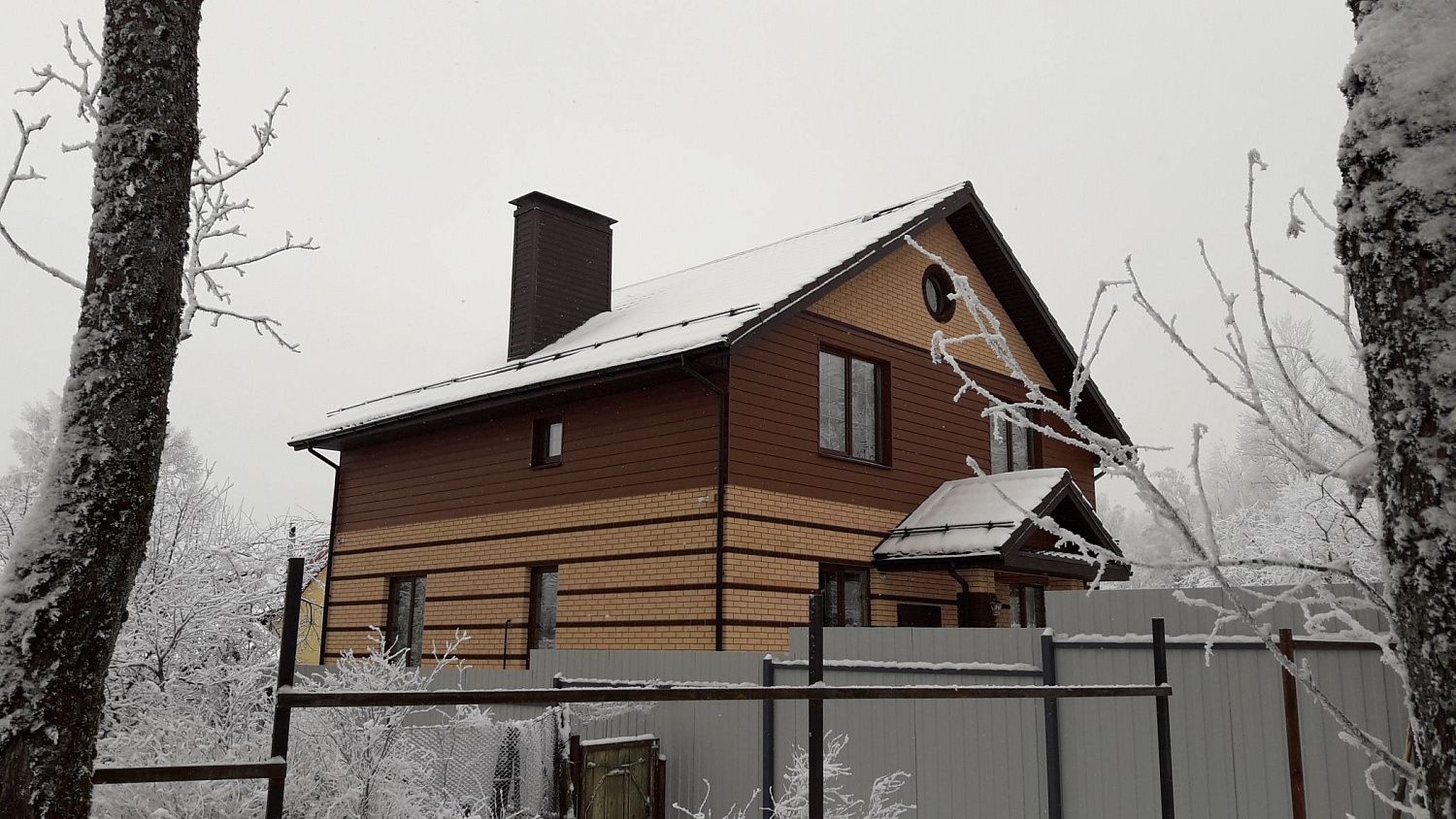 Сайдинг под дерево Cedral Wood C30 Теплая земля